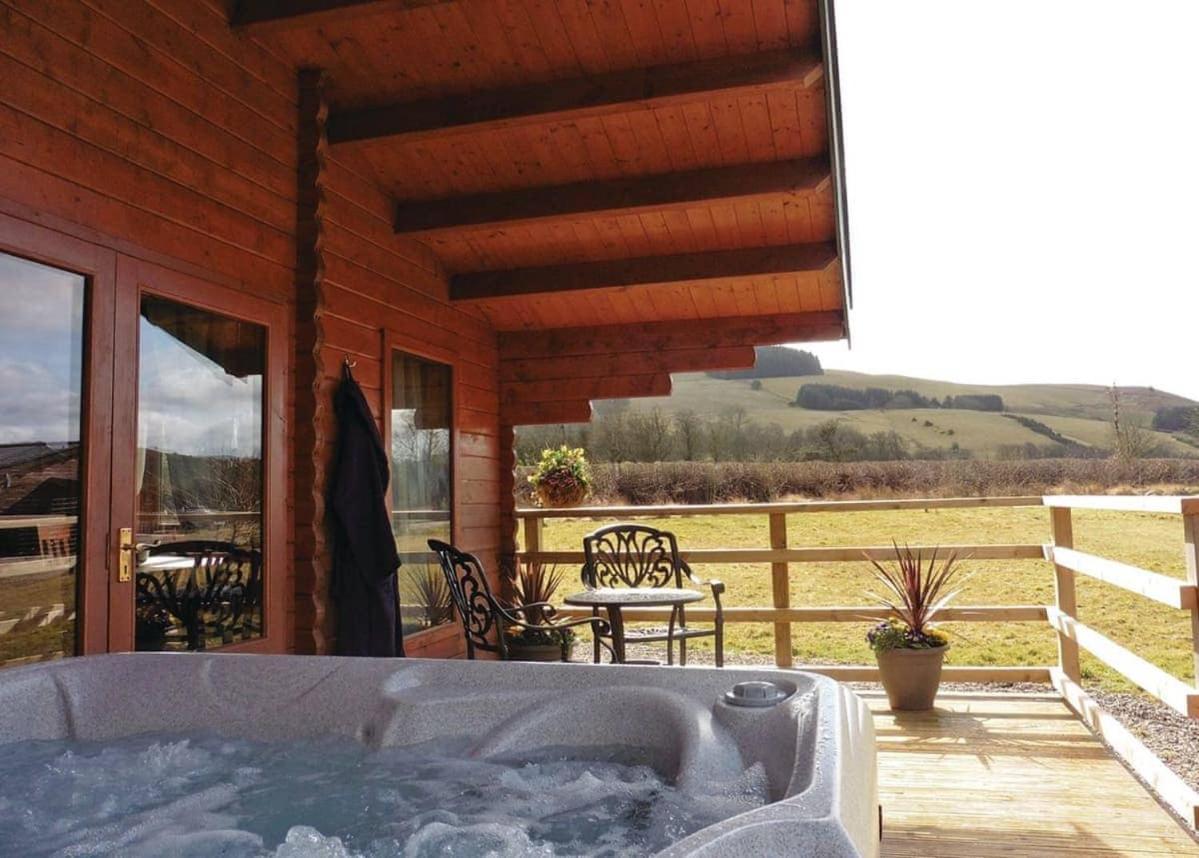 Mill Meadow Lodges Llanbister Dış mekan fotoğraf